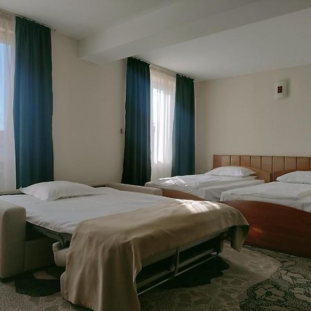 Hotel Bistrita Bacău Exteriér fotografie