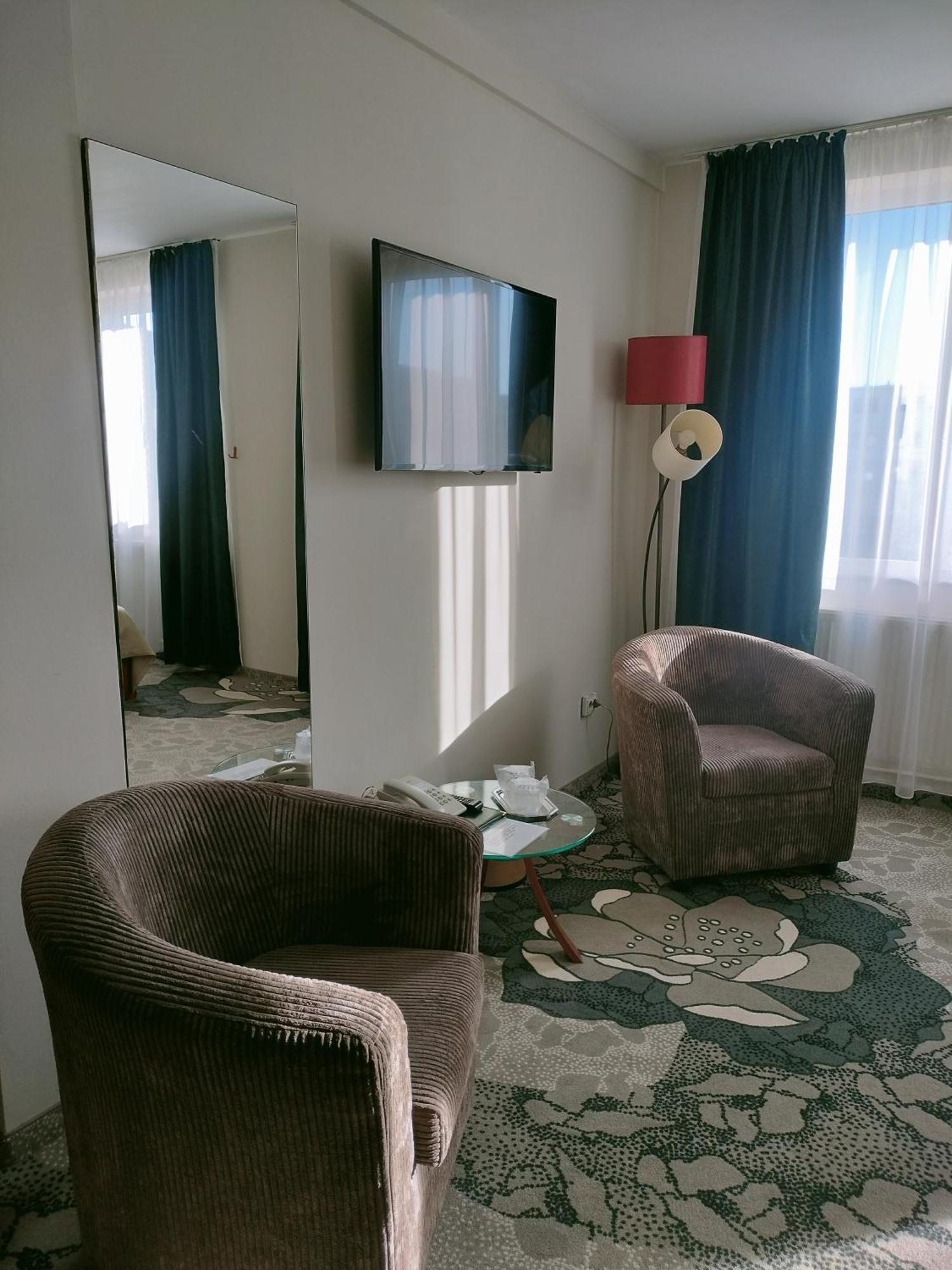 Hotel Bistrita Bacău Exteriér fotografie